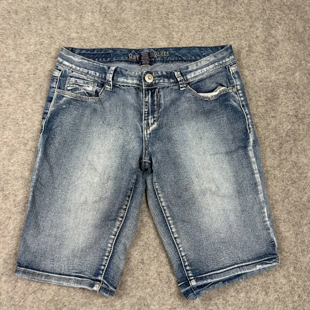 Rhythm in Blues Denim Shorts Womens 8 Blue Bermuda Distressed Y2K McBling‎ 2000s